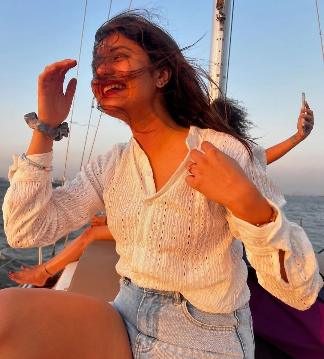 Jiya – Indian escort in Surat — 2 / 6