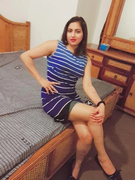 Mahwish – Pakistani escort in Islamabad — 6 / 9