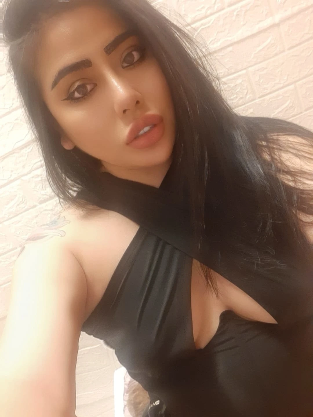 Mila – Vietnamese escort in Ho Chi Minh City — 5 / 9