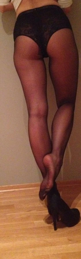 Adrianna23foot Fetish – Polish escort in Oslo — 7 / 11