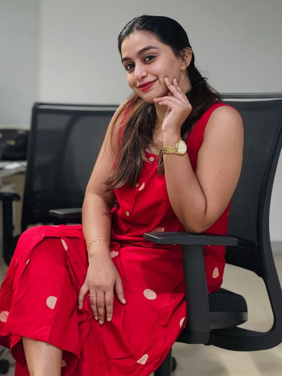 Shreya – Indian escort in Kochi — 2 / 3