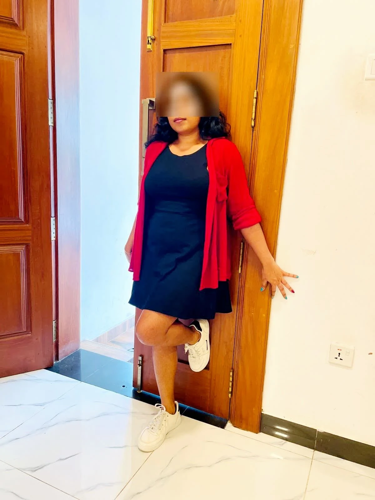 Meet Individual girl B to B massage &GFE – Sri Lankan escort in Colombo — 13 / 14