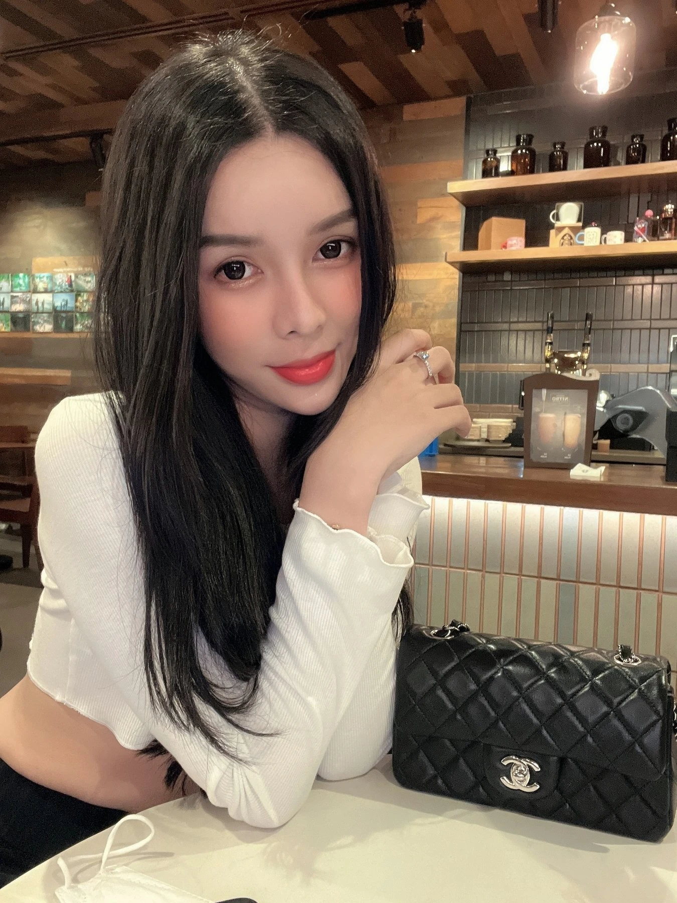 Jennie baby – Vietnamese escort in Ho Chi Minh City — 2 / 23