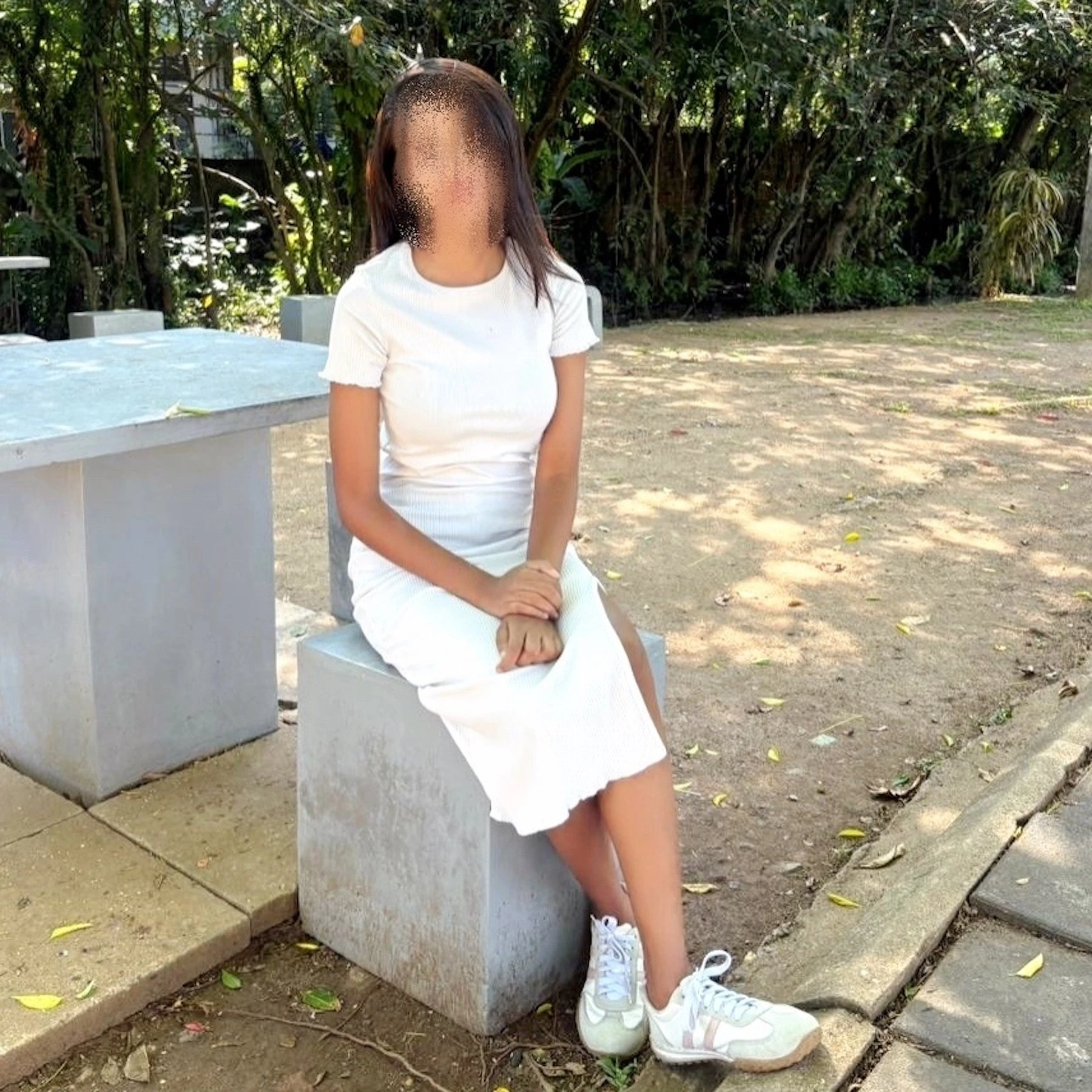 Teen Uni Girl Ambitious & Genuine – Sri Lankan escort in Colombo — 5 / 8