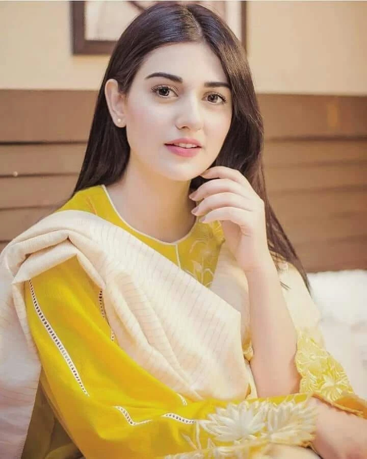 Ragni Singh – Indian escort in New Delhi — 3 / 6