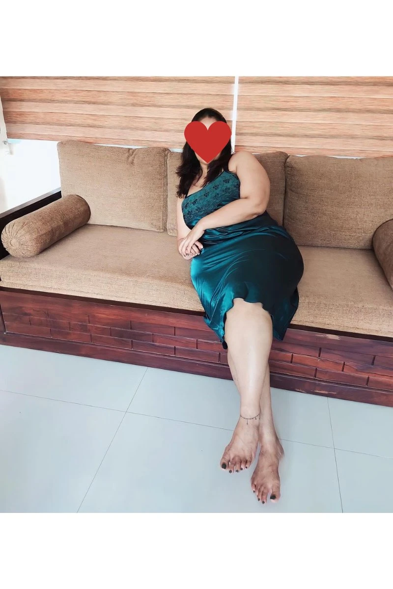 Hyderabad Couple Cuckold Fun | Cam |Meet – Indian escort in Hyderabad — 4 / 18