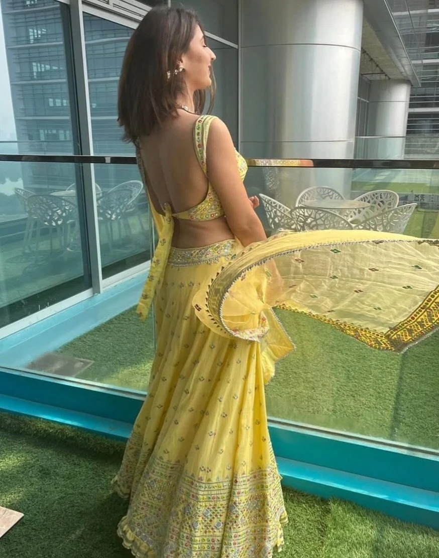 Manisha – Indian escort in Pune — 1 / 4