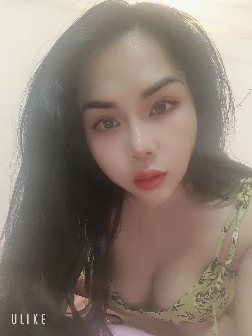 Ann | Pretty Masseuse & GFE full Service – Japanese escort in Colombo — 3 / 13