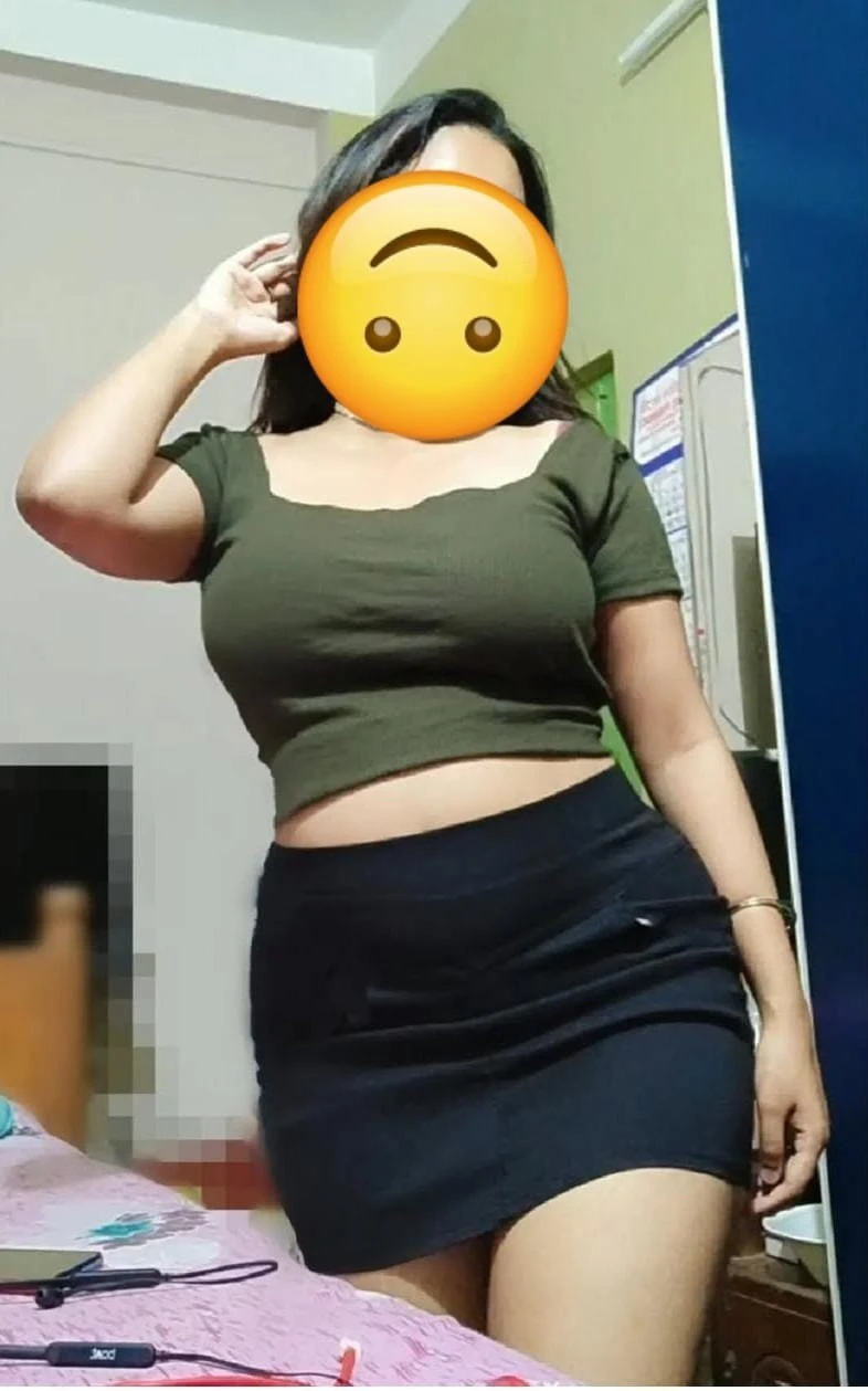 Kavya – Indian escort in Chennai — 4 / 5