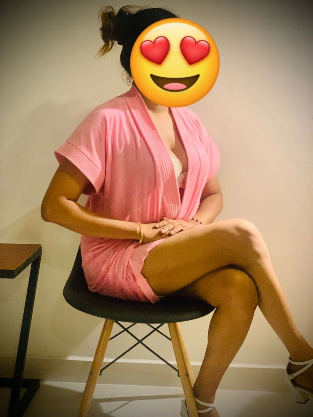 Currie Amanda Panandu – Sri Lankan escort in Colombo, Escort, Colombo