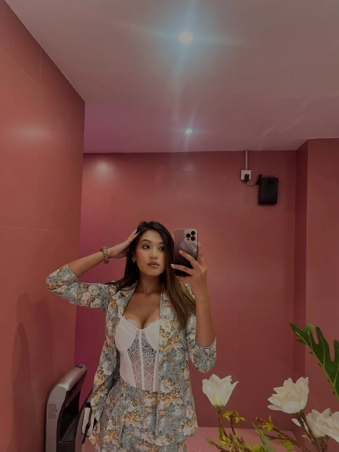100% Best Vip Premium Quality Available – Indian escort in Pune — 1 / 5