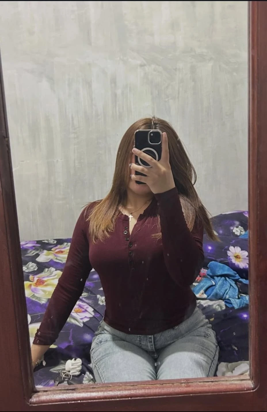 Riya – Indian escort in Kochi — 2 / 4