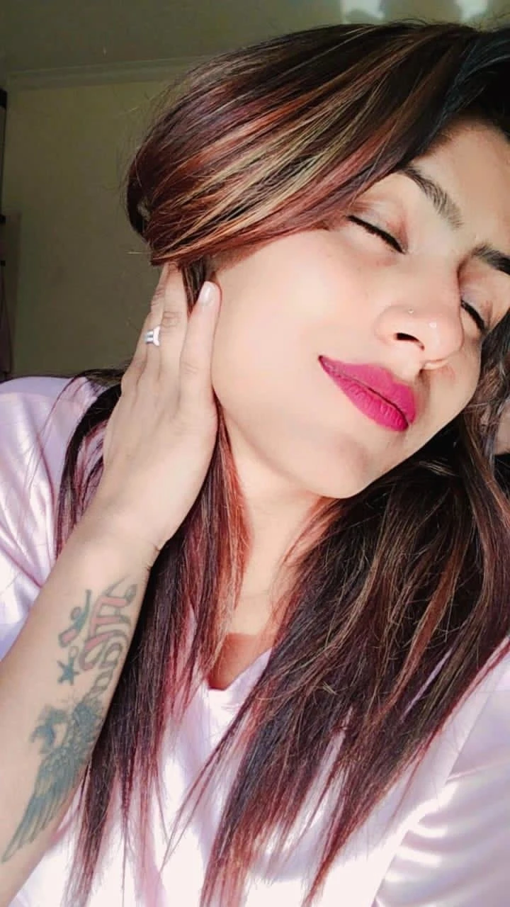 Naina Independent Model Bok Now – Indian escort in Hyderabad — 1 / 2
