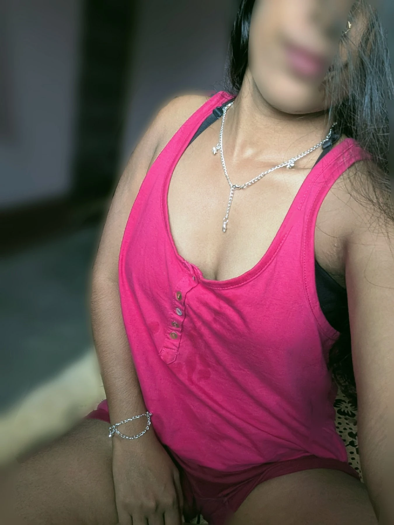 Simran Geniune Girl Cam & Meeting – Indian escort in Hyderabad — 2 / 3