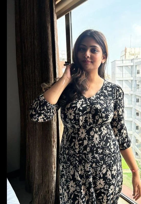 No Advance Direct Cash Payment (Tanisha) – Indian escort in Hyderabad — 1 / 3