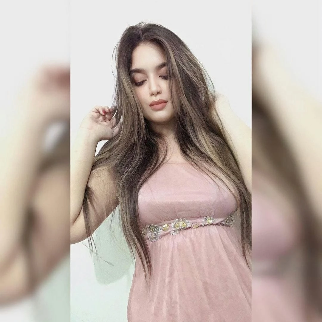 Hania Khan – Pakistani escort in Islamabad — 5 / 7