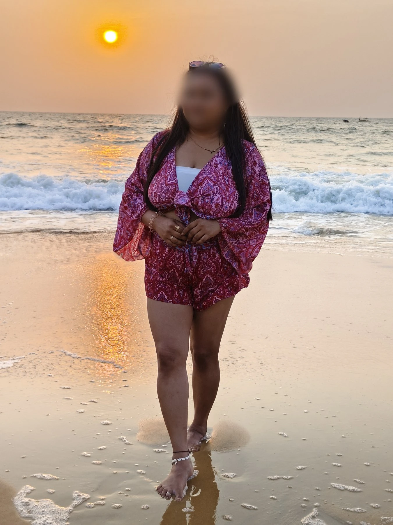 Busty Meher – Indian escort in Mumbai — 7 / 9