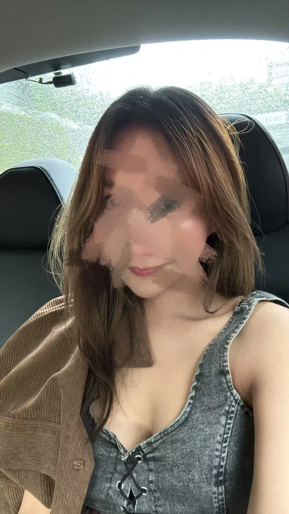 Nina 니나 – Taiwanese escort in Seoul — 13 / 19