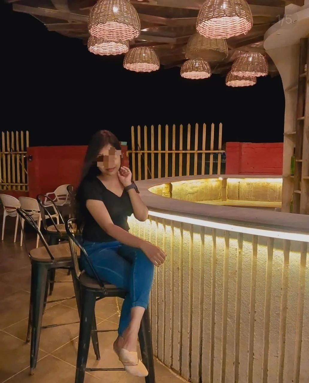 Deshani tharanya – Sri Lankan masseuse in Colombo — 3 / 5