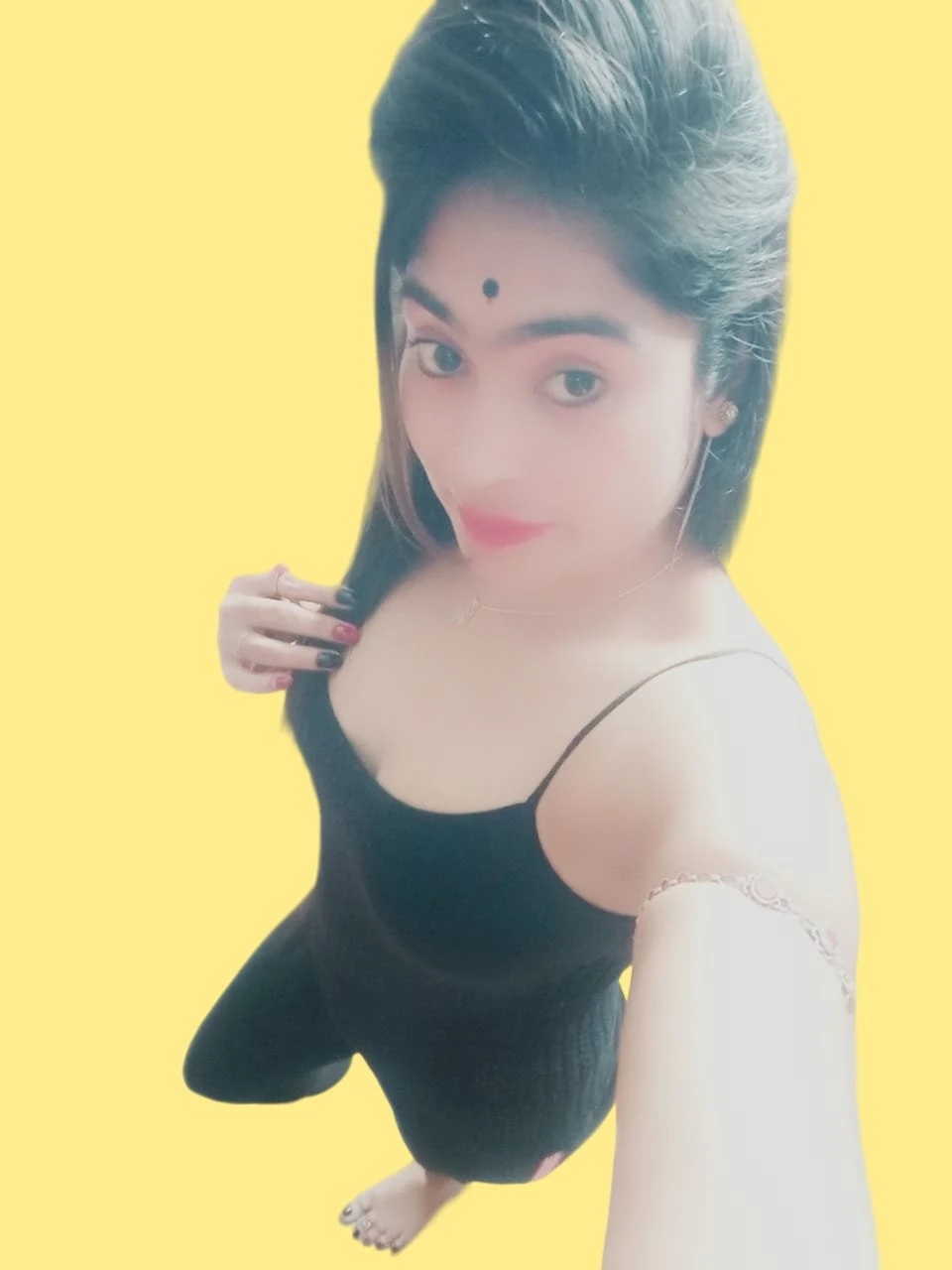 Kuyasha Kolkata Call Girl Escort Cash – Indian escort in Kolkata — 2 / 8