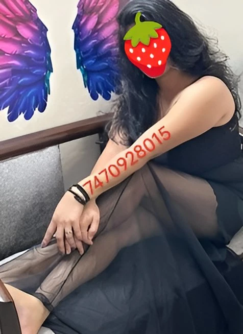 ANGEL: YOUR EXCLUSIVE ESCAPE – Indian escort in New Delhi — 8 / 9