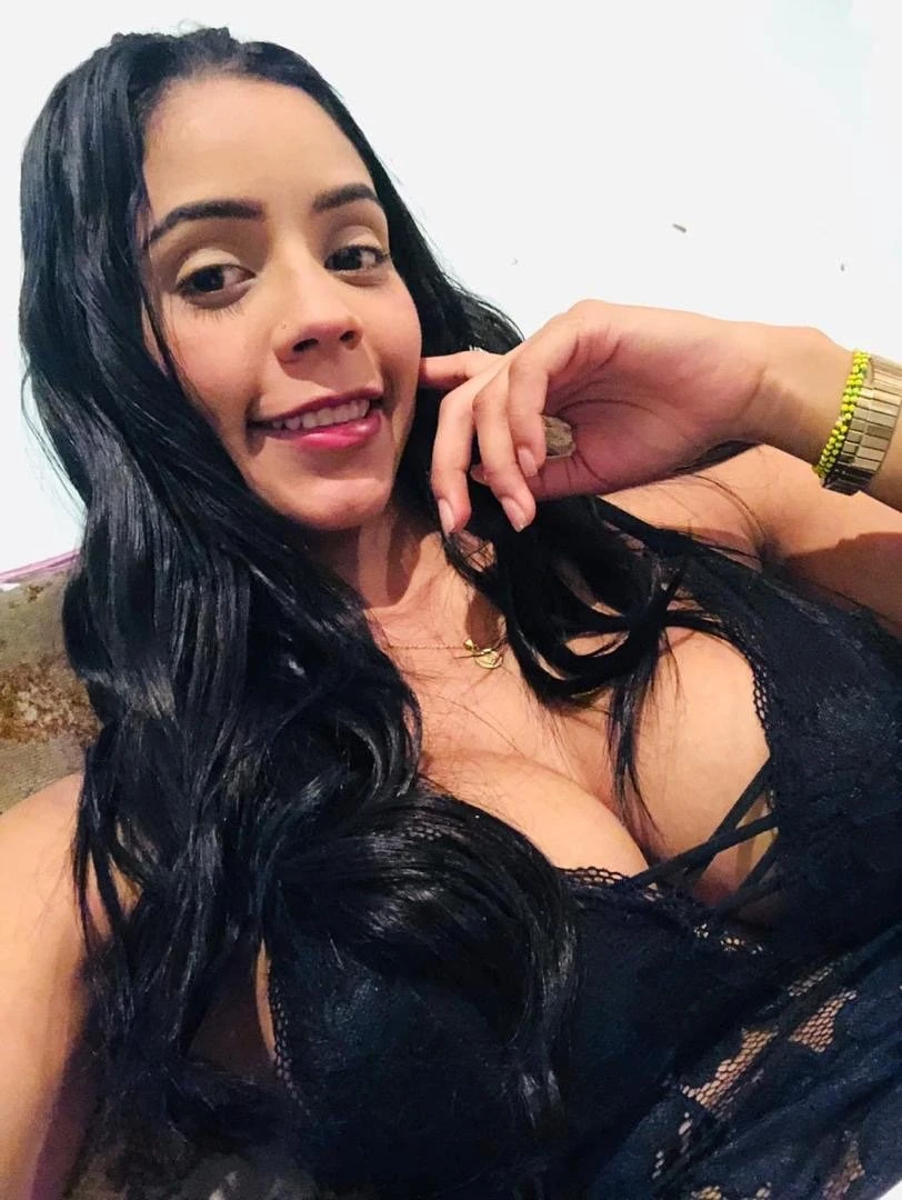 naty – Brazilian escort in Malta — 7 / 22