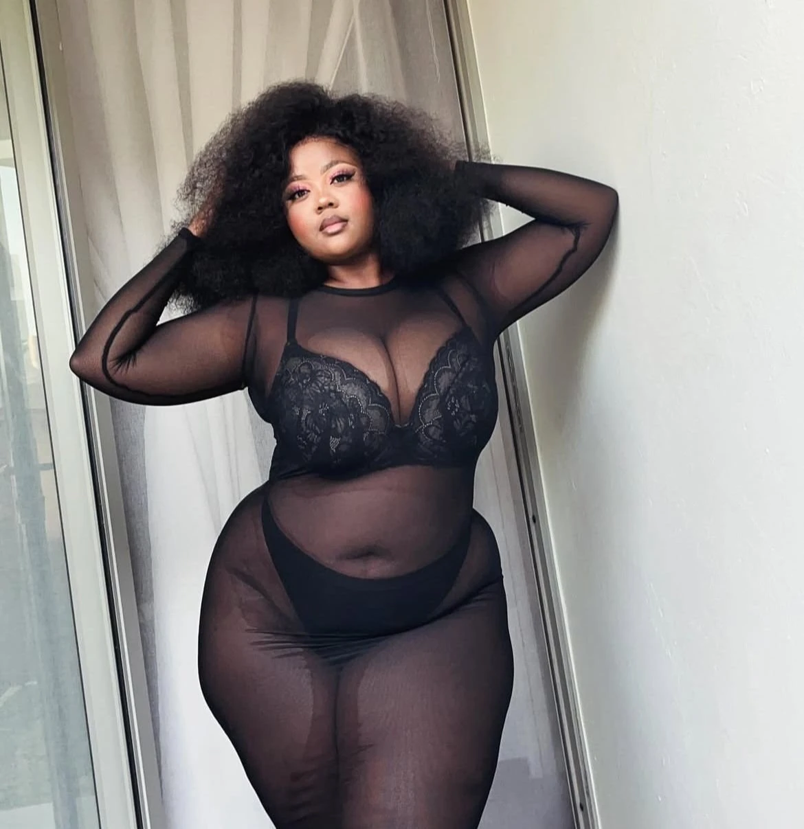 Chubby Rose – South African escort in New Delhi — 2 / 5