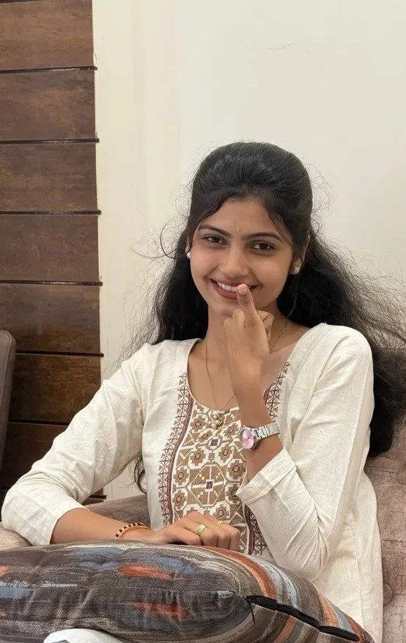 Madhu – Indian escort in Kochi — 2 / 3