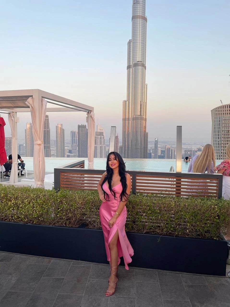 Naina, Queen Arabica Vip Camshow – Lebanese escort in Mumbai — 1 / 6