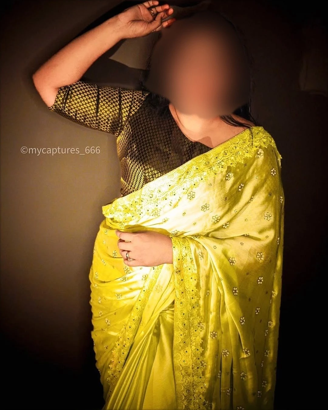 Snigda Telugu Wife Only Cam – escort in Hyderabad — 14 / 18
