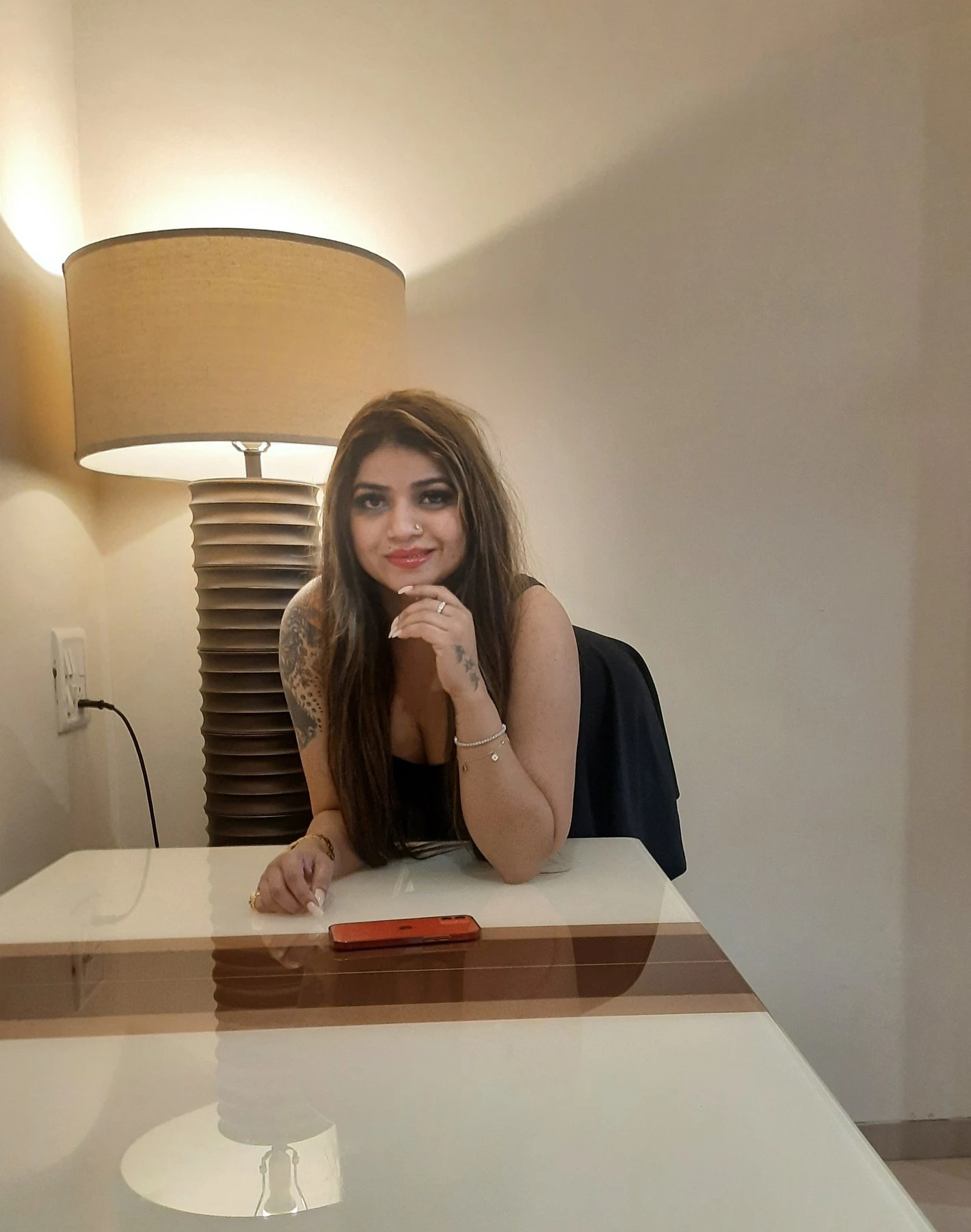 Snehal Kapoor – Indian escort in Mumbai — 2 / 6