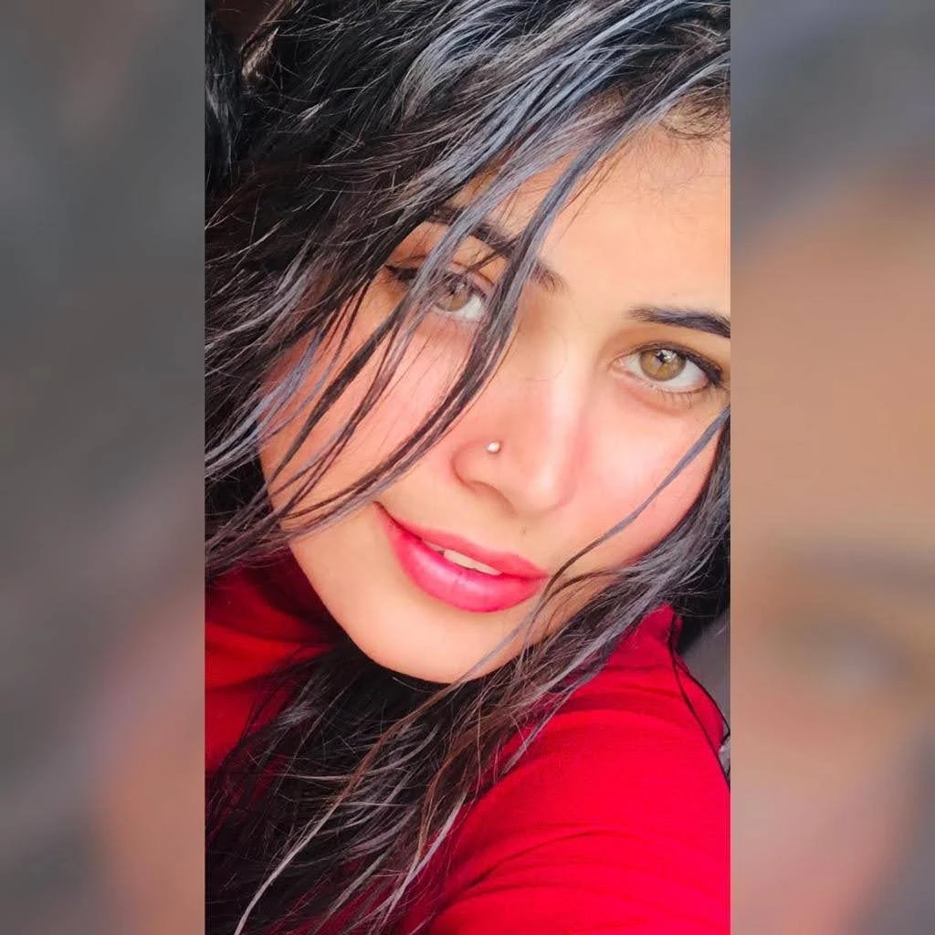 Shivaani Available For Incalls – Indian escort in New Delhi — 2 / 5