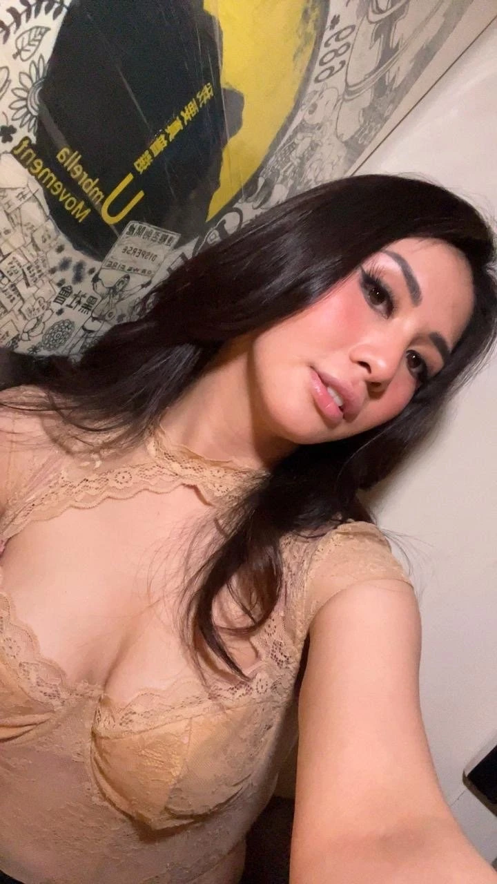 WiLD AngeL on Fire – Filipino escort in Hong Kong — 6 / 10