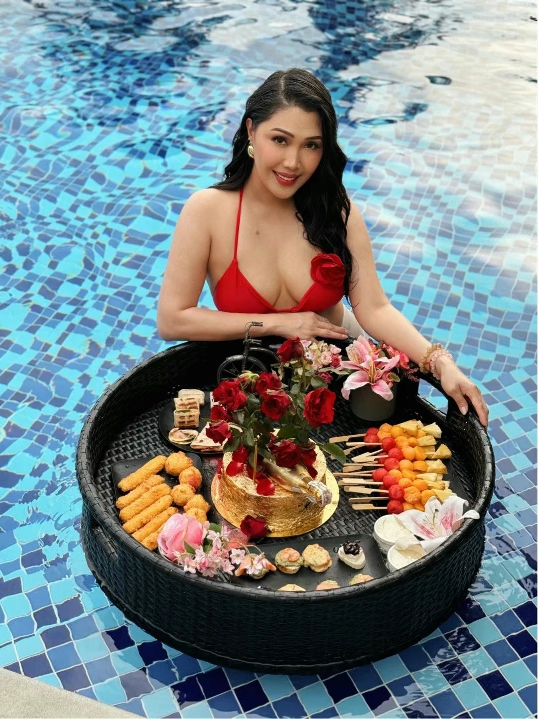 Discreet Submissive Girl in HK! – Filipino escort in Hong Kong — 2 / 9