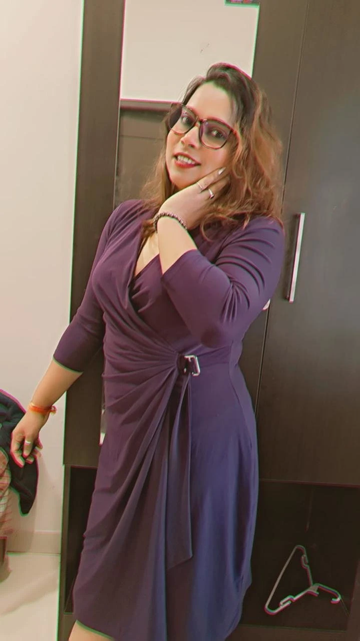 Siri GFE independent ONS place availabl – Indian escort in Pune — 18 / 26