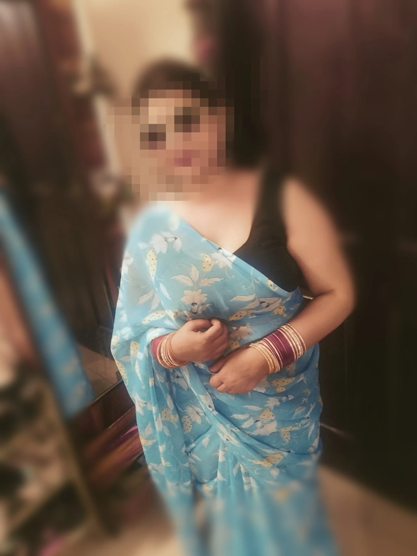 Neha 34 Noida Delhi – Indian escort in Noida — 2 / 3