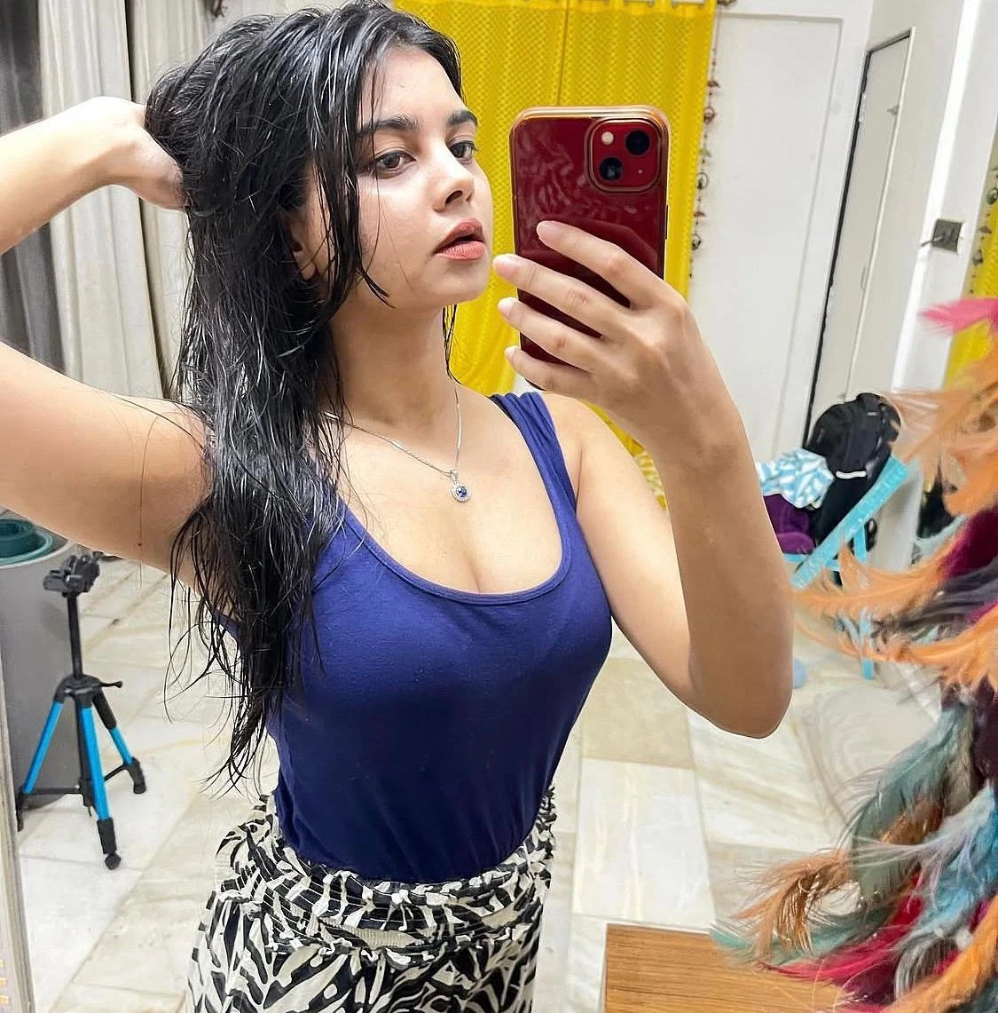 Riya – Indian escort in Kolkata — 3 / 4