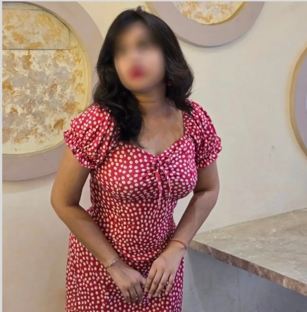 independent cam? meet avl🤙 – Indian escort in Kochi — 3 / 8