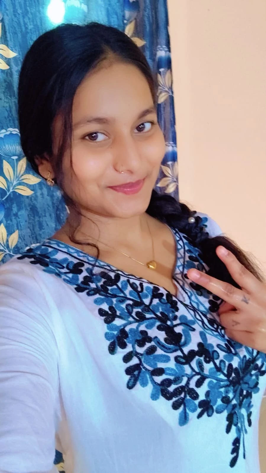 +971 50 2/61 3569 athul escont provider – Indian escort in Chennai — 2 / 5