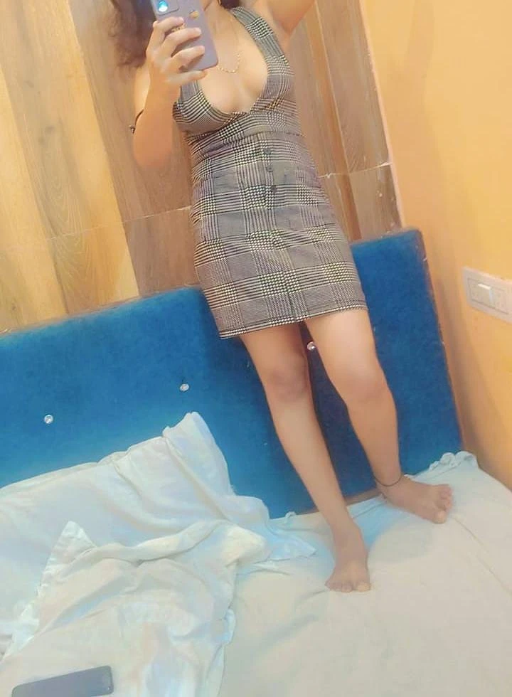 We are couple heigh prf 811/2755/045 – Hungarian escort in Lucknow — 2 / 4
