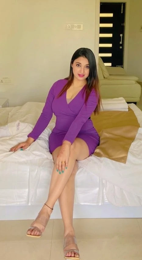 Vinita – Indian escort in Dehradun, Uttarakhand — 2 / 5