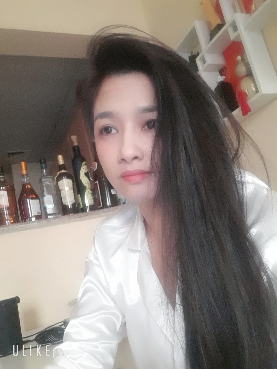 Loubna – Vietnamese escort in Hanoi — 4 / 6