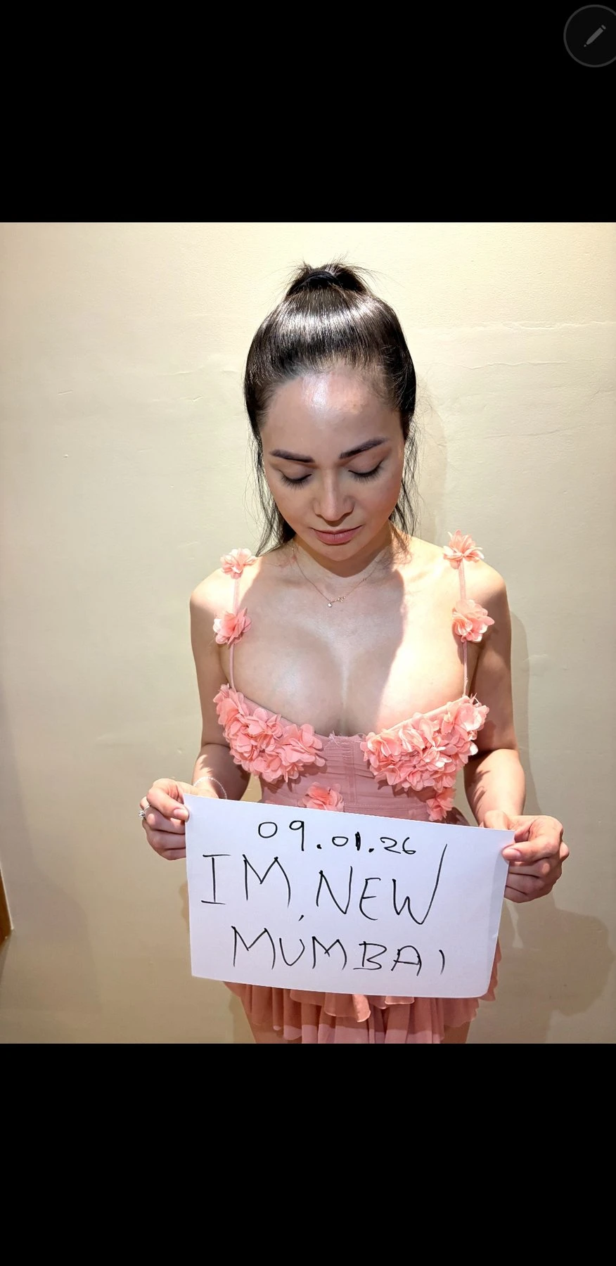 Genuine, OUTCALL – Turkish escort in Mumbai — 10 / 20