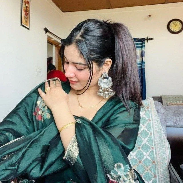 🟢 Simran Premium Massage & Companion – escort in Noida, Escort, Noida