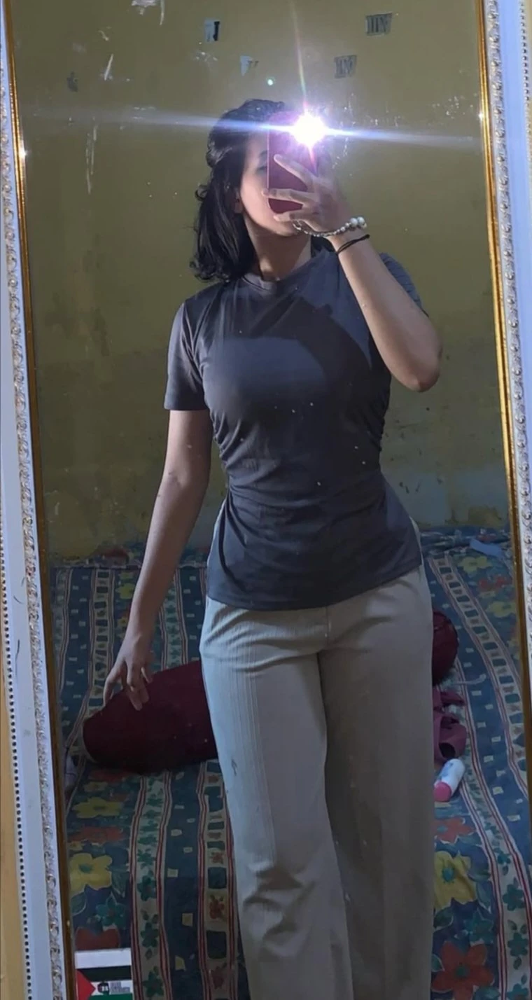 Sana – Indian escort in Kolkata — 3 / 4