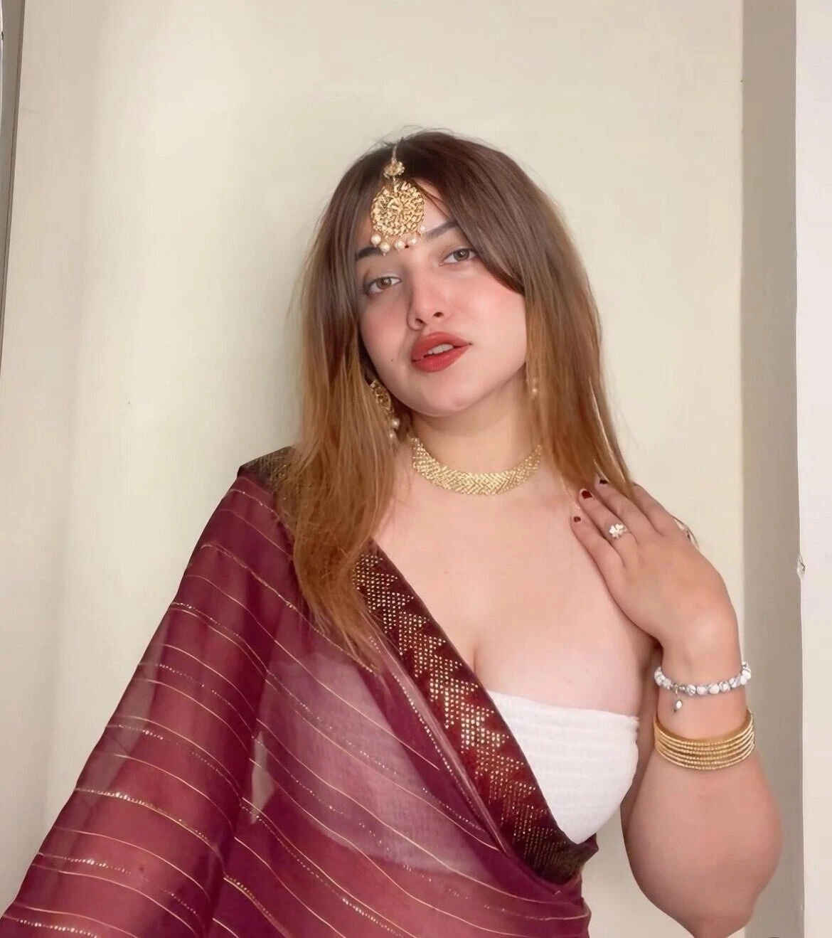 Rimsha – Pakistani escort in Lahore — 2 / 3