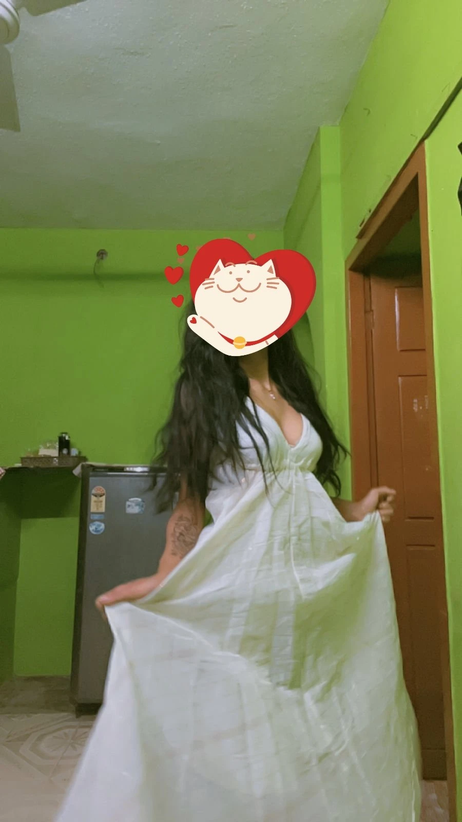 Urvashi Delhi Call Girls Service – Indian escort in New Delhi — 5 / 6