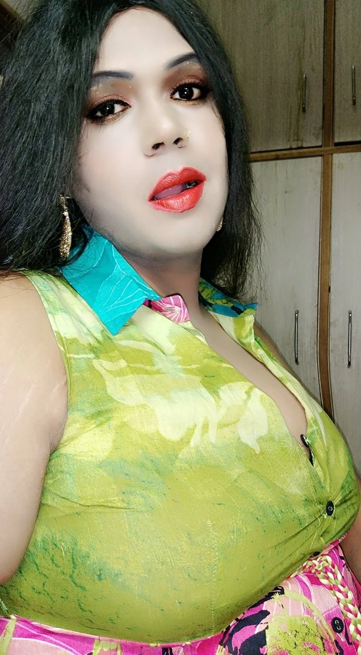 Madhu Randi – Indian escort in New Delhi — 26 / 31