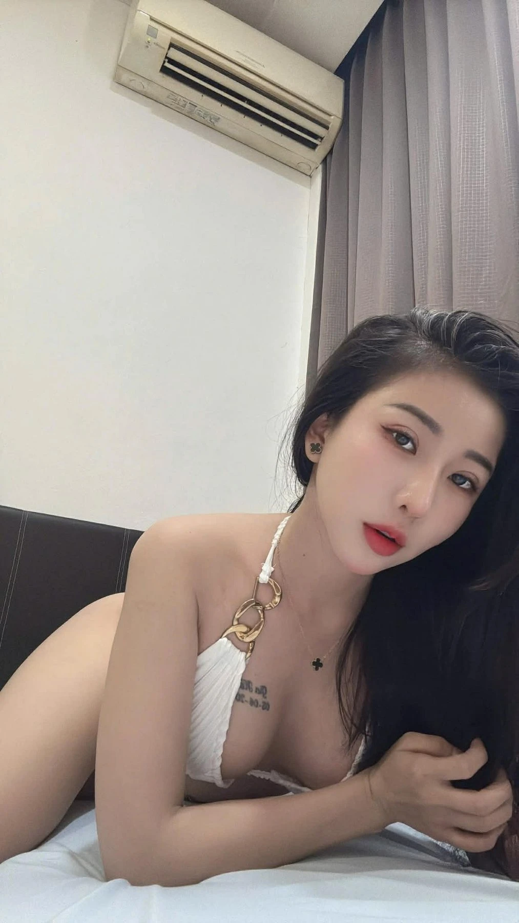 Diamond Massage At Home And Hotel – Vietnamese escort in Ho Chi Minh City — 14 / 20