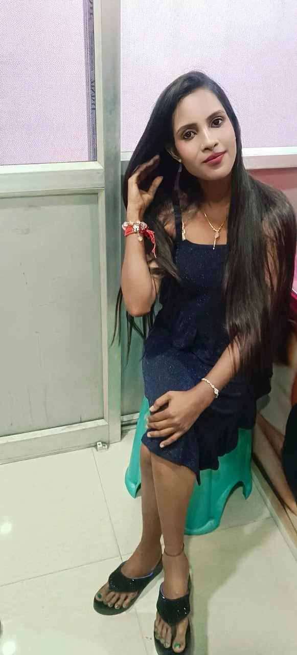 Soni Mumbai Hotel Sarvice and Cam Show – Indian escort in Mumbai — 2 / 3